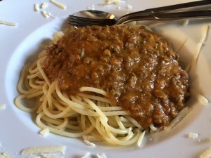 Spaghetti mit Paprika Bolognese